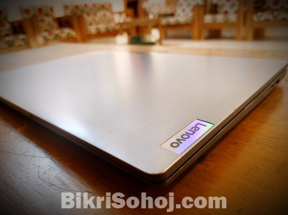 Lenovo, core i5, Nvidia GPU, 8GB DDR5 RAM, DOCUMENTS